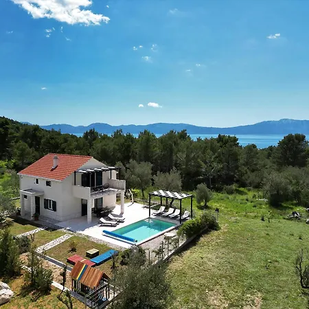 Holiday home Blue Stone Zaostrog