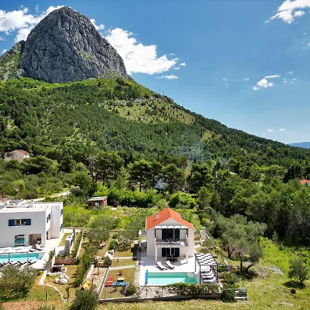 Holiday home Blue Stone *