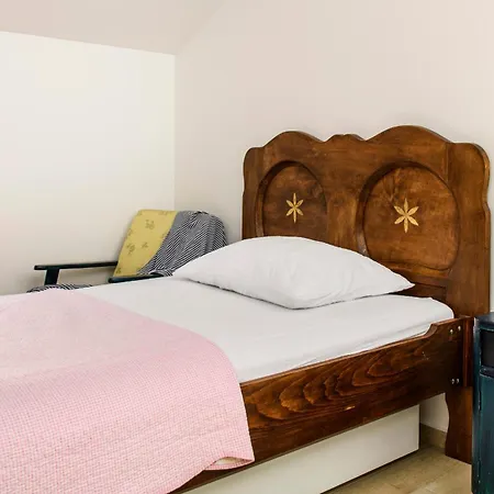 Holiday home Blue Stone Zaostrog