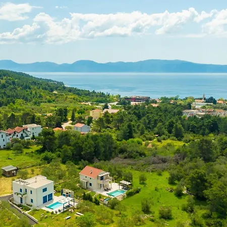 Blue Stone Holiday home *